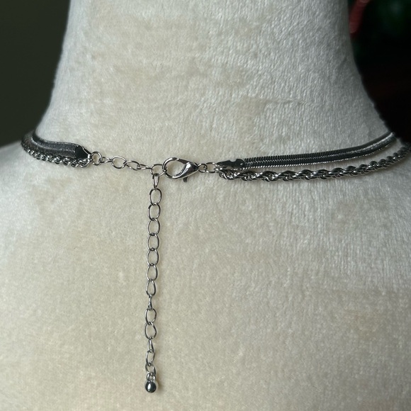 Euro Collection Silver Layered Necklace - Picture 4 of 6